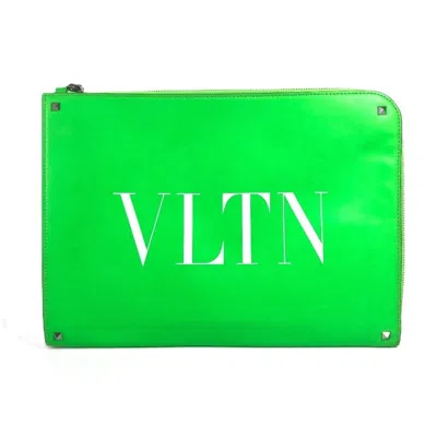 Pre-owned Valentino Garavani Leather Clutch Bag () In Multi