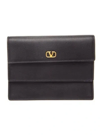 Pre-owned Valentino Garavani Leather Clutch In Black
