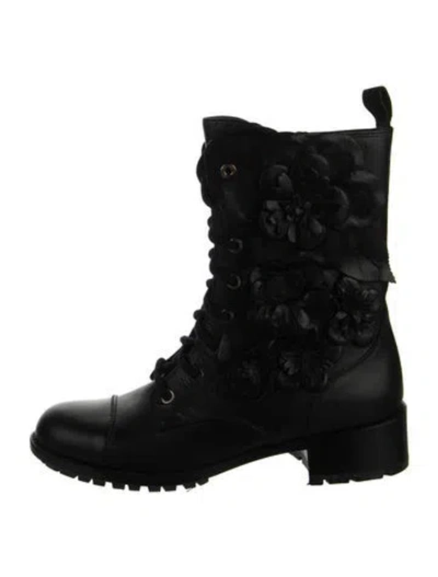 Pre-owned Valentino Garavani Leather Combat Boots In Black