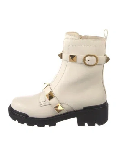 Pre-owned Valentino Garavani Leather Combat Boots W/ Tags In Neutral
