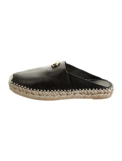 Pre-owned Valentino Garavani Leather Espadrilles In Black
