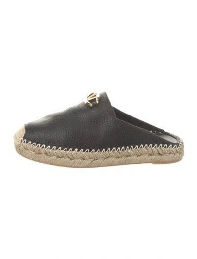 Pre-owned Valentino Garavani Leather Espadrilles In Black