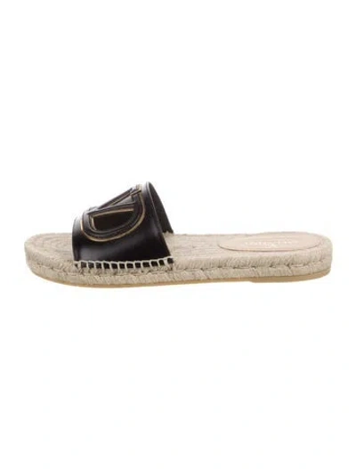 Pre-owned Valentino Garavani Leather Espadrilles In Neutral