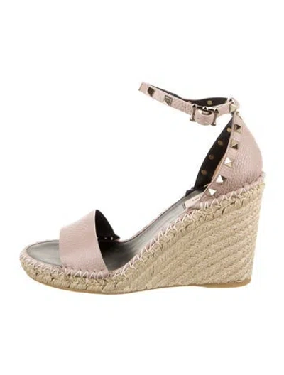 Pre-owned Valentino Garavani Leather Espadrilles In Neutral