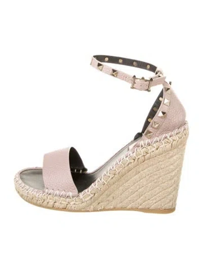 Pre-owned Valentino Garavani Leather Espadrilles In Neutral