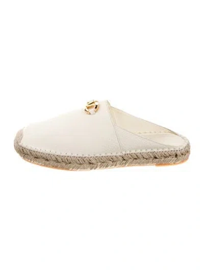 Pre-owned Valentino Garavani Leather Espadrilles In Neutral