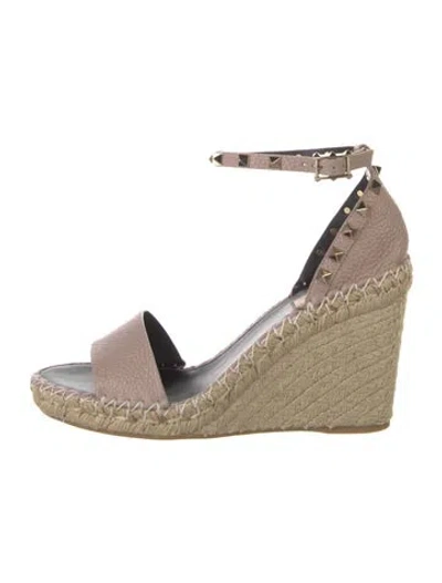 Pre-owned Valentino Garavani Leather Espadrilles In Pink