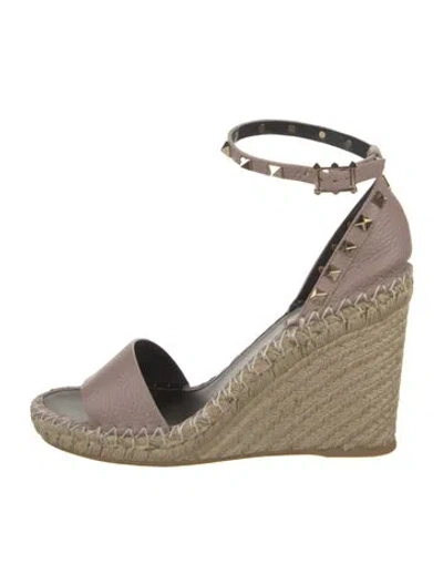 Pre-owned Valentino Garavani Leather Espadrilles W/ Tags In Neutral