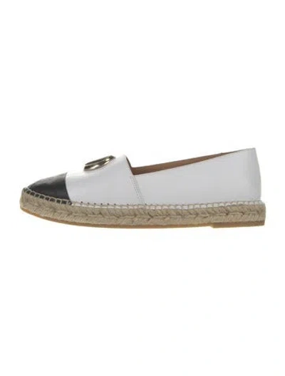 Pre-owned Valentino Garavani Leather Espadrilles In White