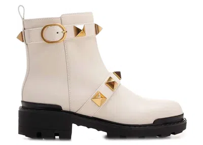 Pre-owned Valentino Garavani Leather Fashion Ankle Boot (women's) Sneakers In Ivory