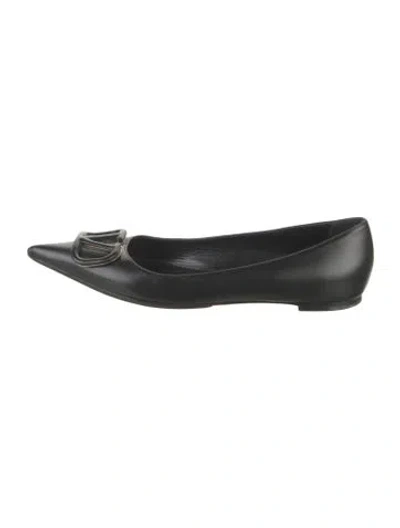 Pre-owned Valentino Garavani Leather Flats In Black