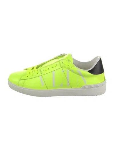 Pre-owned Valentino Garavani Leather Graphic Print Sneakers In Yellow