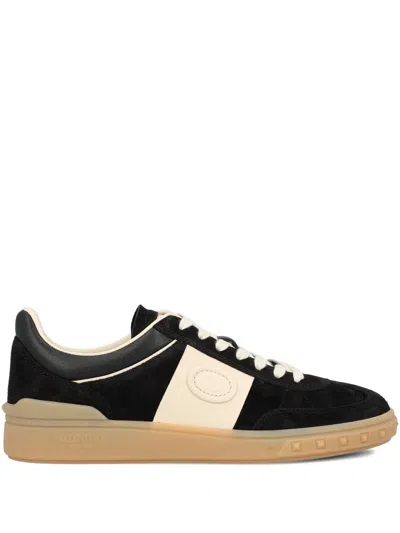 Valentino Garavani Leather Lace-up Sneakers In Black
