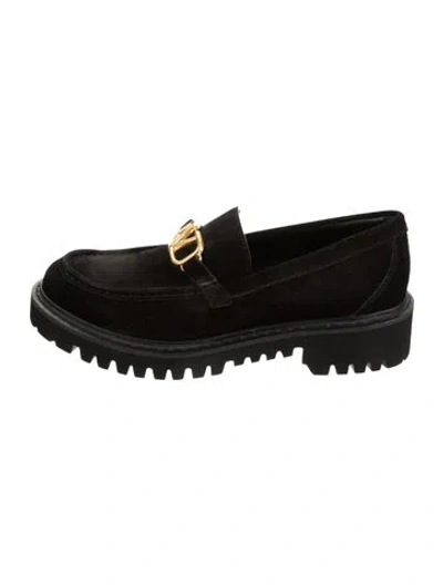 Pre-owned Valentino Garavani Leather Loafers In Black