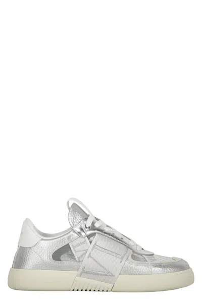 Valentino Garavani Leather Low-top Sneakers In Silver