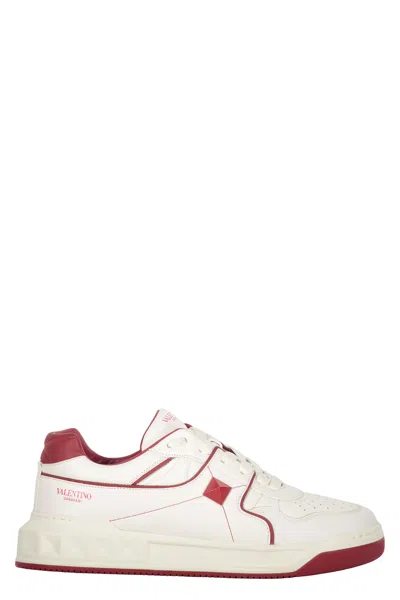 Valentino Garavani Leather Low-top Sneakers In White