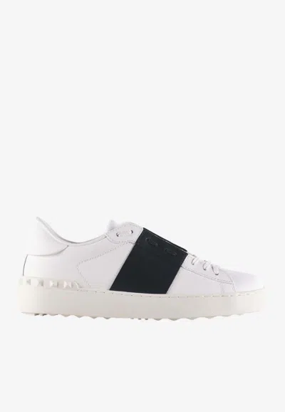 Valentino Garavani Leather Low-top Sneakers In White