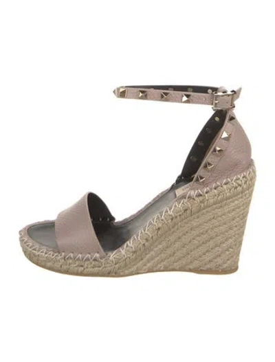 Pre-owned Valentino Garavani Leather Patterned Espadrilles In Neutral