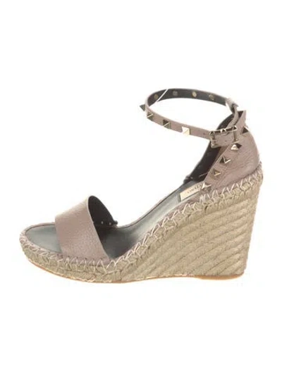 Pre-owned Valentino Garavani Leather Printed Espadrilles In Neutral