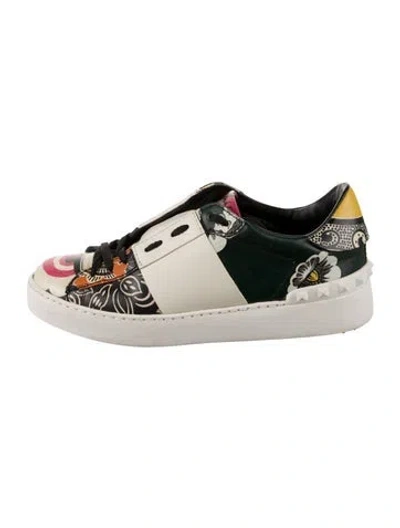 Pre-owned Valentino Garavani Leather Printed Sneakers In Neutral