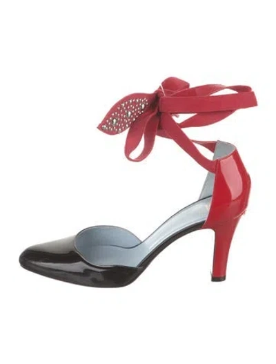 Pre-owned Valentino Garavani Leather Pumps W/ Tags In Red