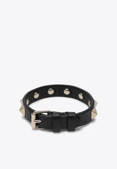 Valentino Garavani Leather Rockstud Buckled Bracelet In Black