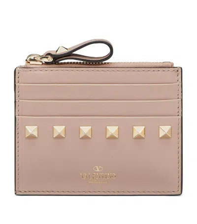 Valentino Garavani Leather Rockstud Coin And Card Holder In Nude