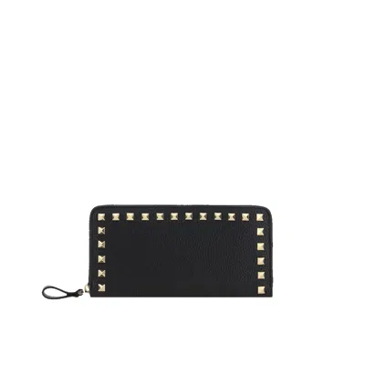 Valentino Garavani Leather Rockstud Wallet In Black