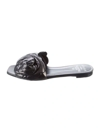 Pre-owned Valentino Garavani Leather Ruffle Embellishment Slides In Black