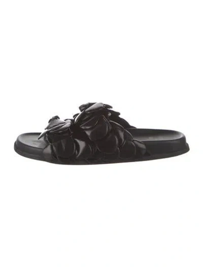 Pre-owned Valentino Garavani Leather Slides In Black