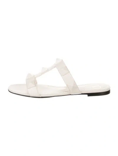Pre-owned Valentino Garavani Leather Slides In Neutral