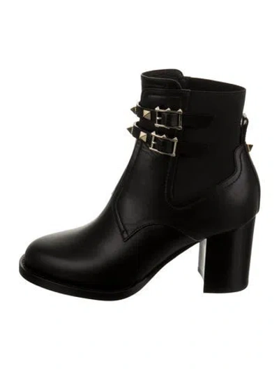 Pre-owned Valentino Garavani Leather Studded Accents Boots In Black