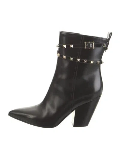 Pre-owned Valentino Garavani Leather Studded Accents Boots In Black