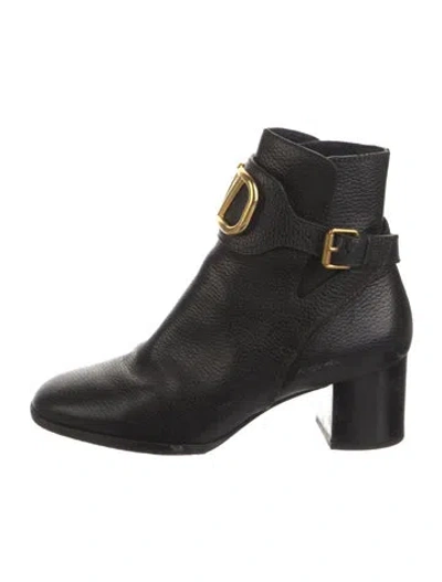 Pre-owned Valentino Garavani Leather Studded Accents Boots In Black