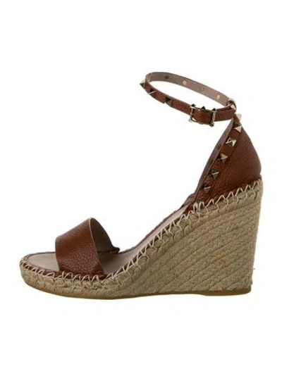 Pre-owned Valentino Garavani Leather Studded Accents Espadrilles In Brown