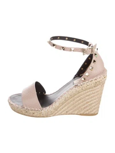 Pre-owned Valentino Garavani Leather Studded Accents Espadrilles In Neutral