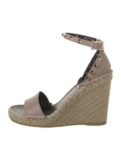 Pre-owned Valentino Garavani Leather Studded Accents Espadrilles In Neutral