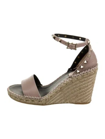 Pre-owned Valentino Garavani Leather Studded Accents Espadrilles In Neutral