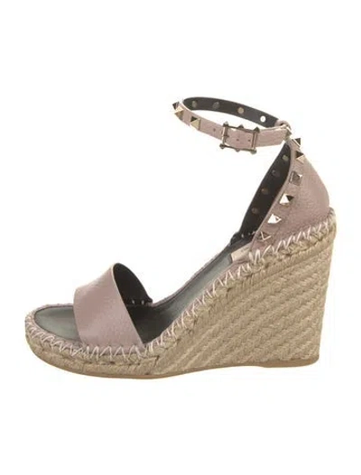 Pre-owned Valentino Garavani Leather Studded Accents Espadrilles In Neutral