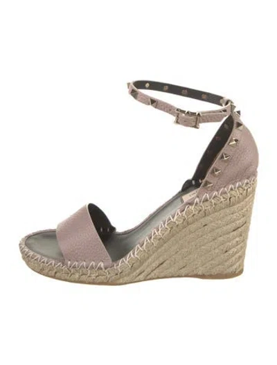 Pre-owned Valentino Garavani Leather Studded Accents Espadrilles In Neutral