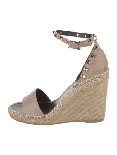 Pre-owned Valentino Garavani Leather Studded Accents Espadrilles In Neutral