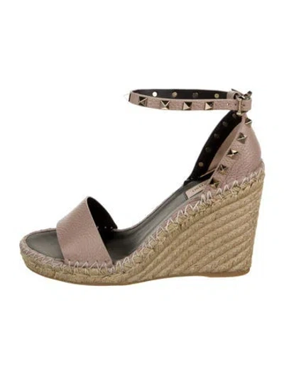 Pre-owned Valentino Garavani Leather Studded Accents Espadrilles In Neutral