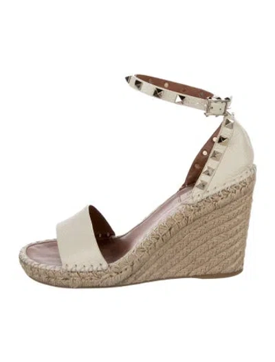Pre-owned Valentino Garavani Leather Studded Accents Espadrilles In Neutral