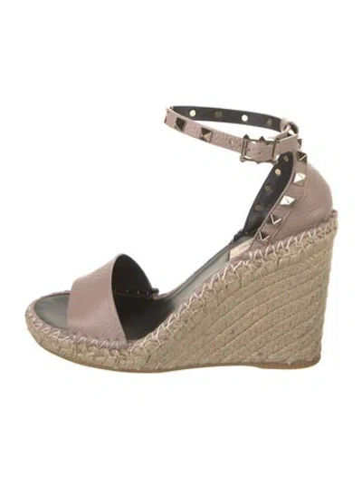 Pre-owned Valentino Garavani Leather Studded Accents Espadrilles In Pink