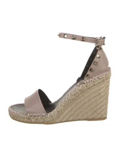 Pre-owned Valentino Garavani Leather Studded Accents Espadrilles In Pink