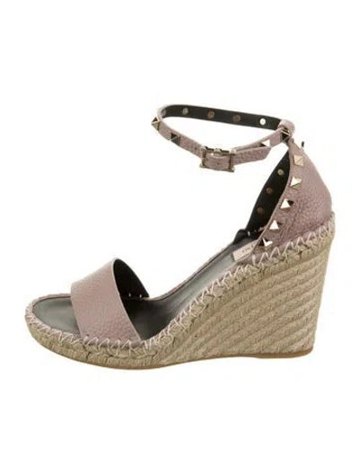 Pre-owned Valentino Garavani Leather Studded Accents Espadrilles In Pink
