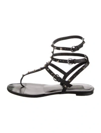 Pre-owned Valentino Garavani Leather Studded Accents Gladiator Sandals In Black