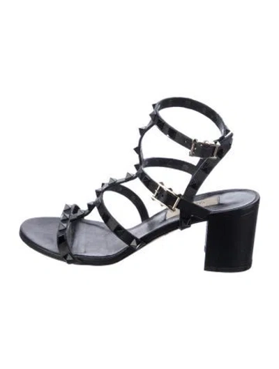 Pre-owned Valentino Garavani Leather Studded Accents Gladiator Sandals In Black