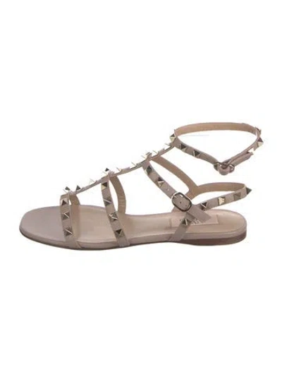 Pre-owned Valentino Garavani Leather Studded Accents Gladiator Sandals In Neutral