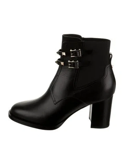Pre-owned Valentino Garavani Leather Studded Accents Lace-up Boots In Black